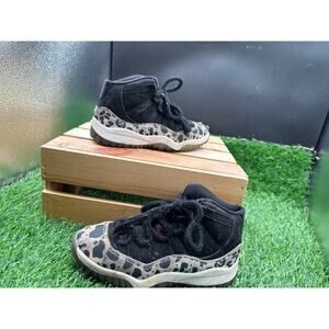 Nike Jordan- Sneakers - Leopard/Black/White- Size 13C